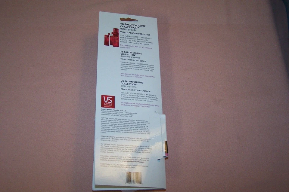 Vidal Sassoon Titanium Ionic Round Thermal Brush (YOU GET 2 BRUSHES PER ORDER!) - Image 3 of 3