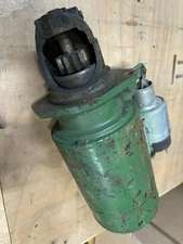 VINTAGE OLIVER 1650 - 1800  TRACTOR -DELCO STARTER # 1113098 -RUNS OK