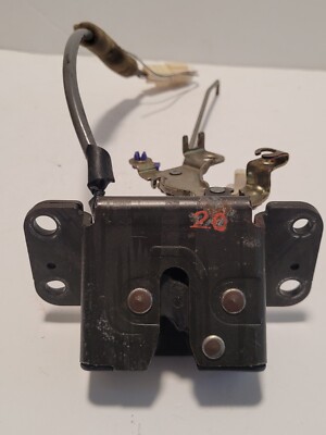1999-2003 Lexus RX300 Tailgate Trunk, Lift-Gate Lock Latch Used