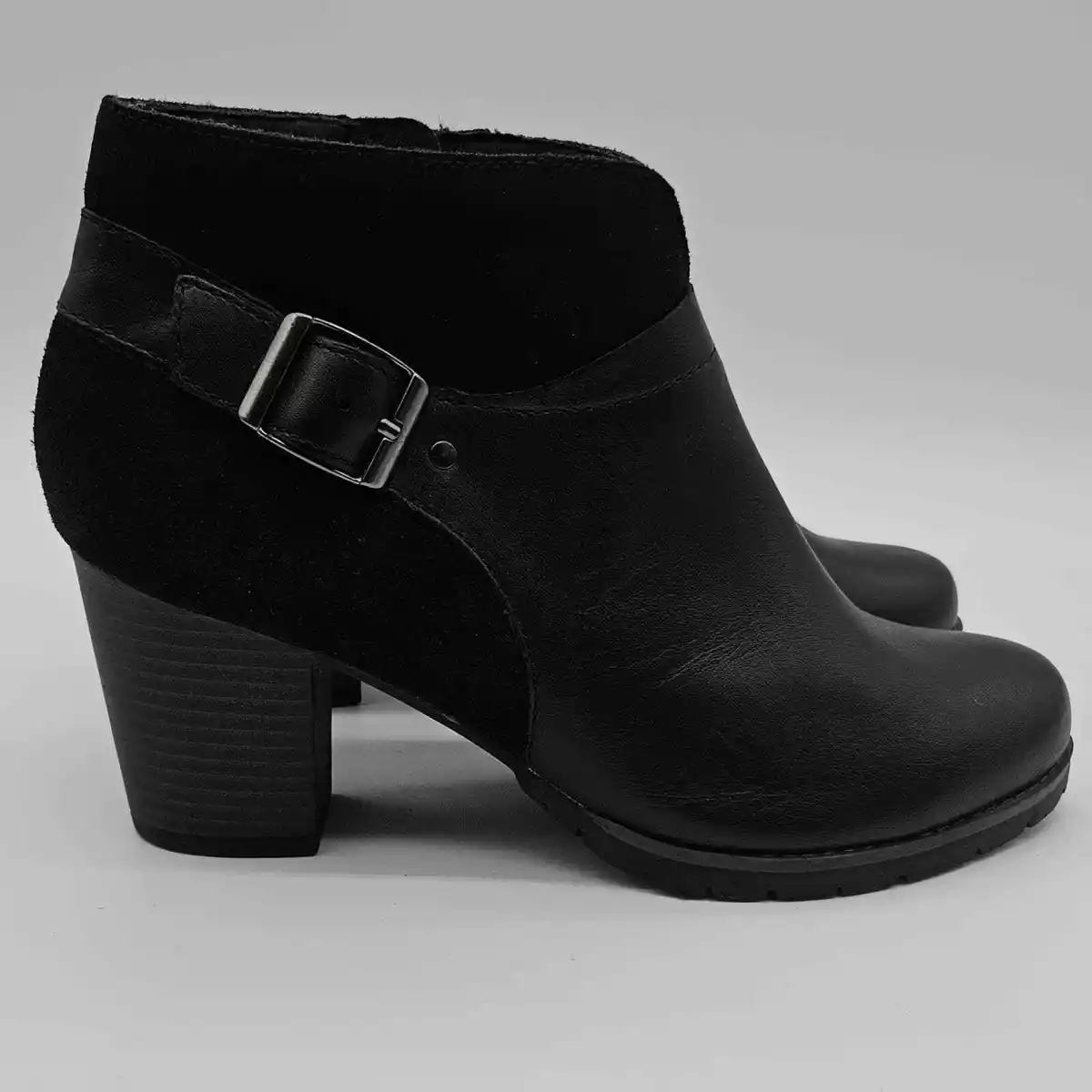 Clarks Artisan Mission Parker Ankle Boots Booties. Size 8M US. EUC