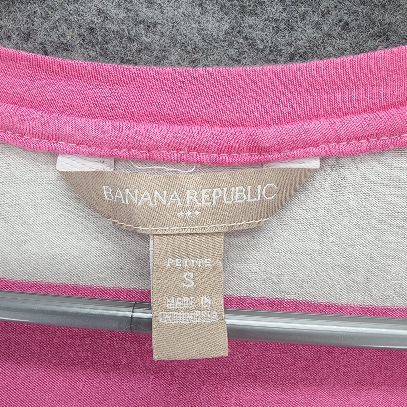 Banana Republic Shirt Womens Size Small Petite 3/4 Sleeve Pink Striped