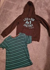 2 Boys Tops Age 8 Years