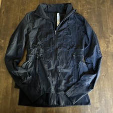 Lululemon 6 Windbreaker Jacket Lightweight Outdoor Sporty Black Running Walking