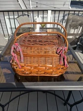 VTG Picnic Time- Large Picnic Basket With Cups Flatware Set Utensils