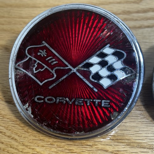 GM #347914 1975-1976 Corvette Rear Fuel Door Emblem & Nose Badge #347915 *Wear - Picture 4 of 24