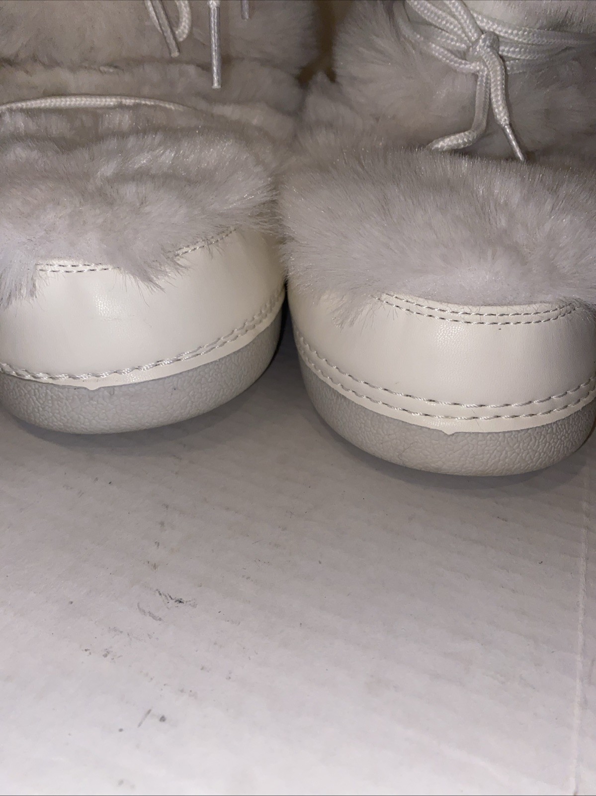 Forever 21 Hello Kitty Faux Fur Boots Size 7 image 8
