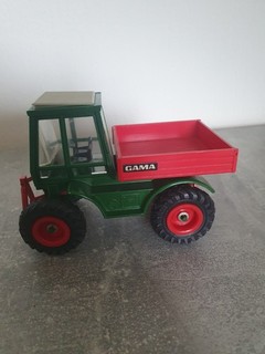 Traktor Gama Deutz 420 Maßstab 1:32 Ohne OVP Sehr selten.