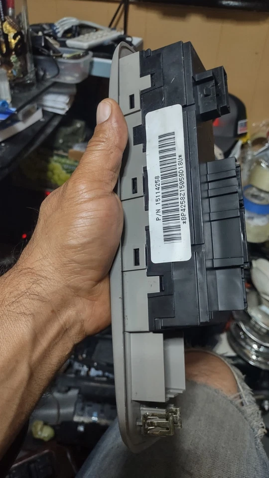 Interruptor de control de bloqueo de ventana eléctrica GMC Envoy Master 2002-2005 OEM 15114258 Foto 3 de 4