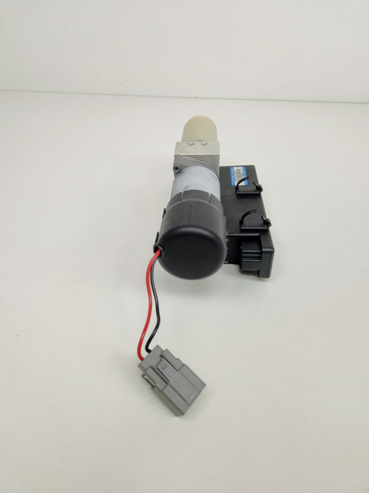 2015-2016 MCLAREN 650S SPIDER CONVERTIBLE ROOF TOP HYDRAULIC PUMP OEM