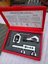Blue-Point Tools by Snap on tf528d Tubing Tool Set
