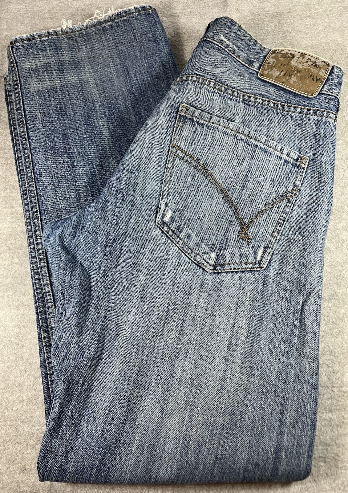 's Jeans Light Blue Wash Distressed Vintage
