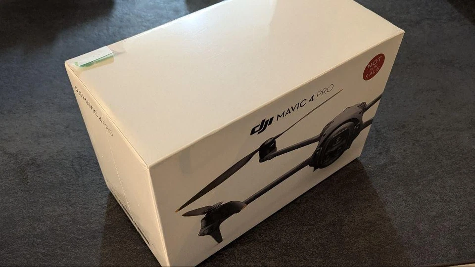 DJI Drone MAVIC 4 Pro DJI RC 2 Hasselblad Camera Drone 4/3 CMOS Triple Lens - Image 4 of 4