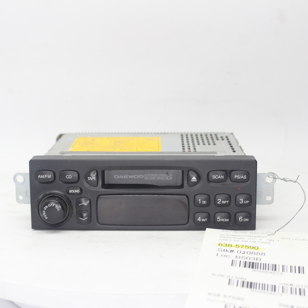 2001 Daewoo Leganza AM-FM-Cassette Radio Part Number - 638-57590