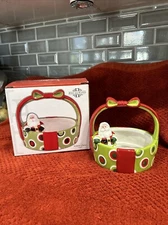 Fitz And Floyd Candy Dish Holiday Cheer Ceramic Santa Present Basket Bow (BOX)