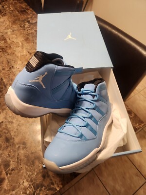 スニーカー 21cm NIKE AIR JORDAN11 NIKE Women's AIR JORDAN 11 LOW 
