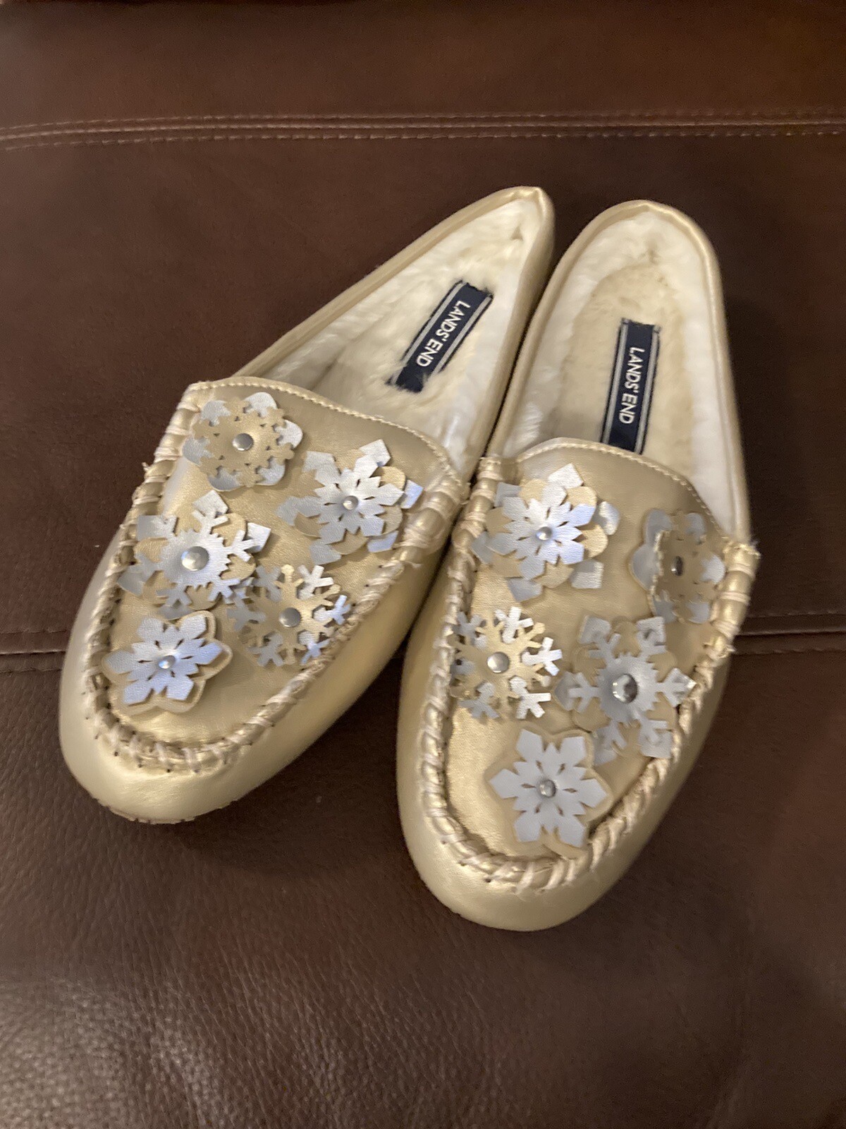 PANTOFOLA D’ORO Lands End Ciabatte Mocassino Foderate in Pelliccia Ecopelliccia Fiocco di Neve Oro Donna Taglia 7 M