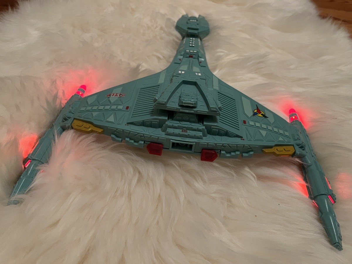 Star Trek Next Gen Klingon Vor'cha Class Attack Cruiser 1993