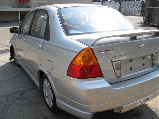 MOTOR LIMPIAPARABRISAS SUZUKI AERIO 2002 02 2003 03 04 05 06 07 364365 Foto 3 de 4