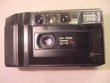 Yashika T2 Kyocera Carl Zeiss Tessar 3,5/35mm T Camera untested