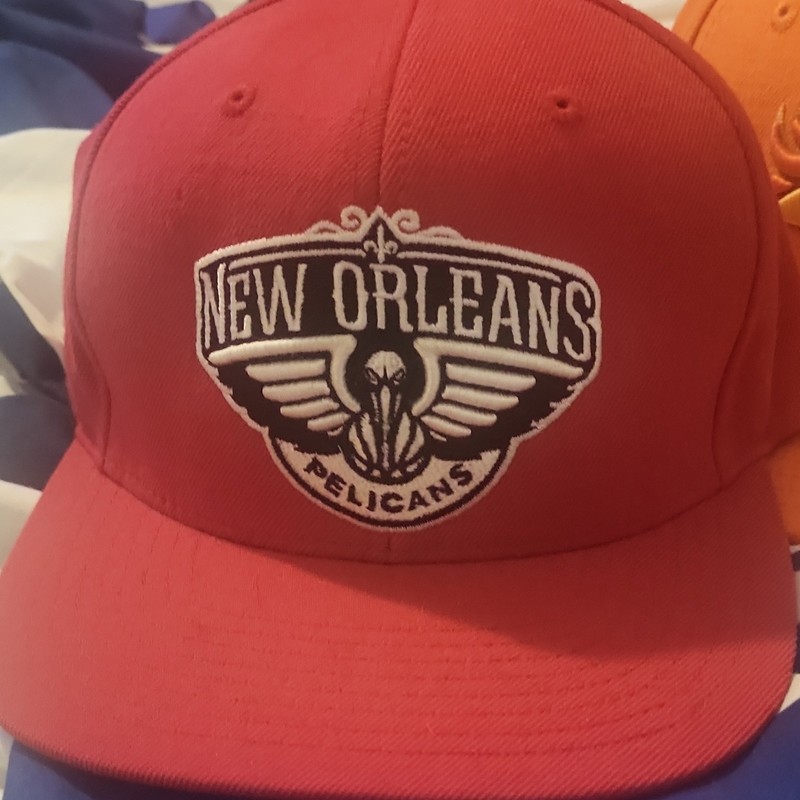 Mitchell & Ness New Orleans Pelicans NBA Basketball Snapback Hat Cap Red