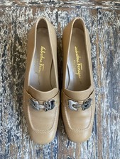 Salvatore Ferragamo Brown Sz 6C Slip On Loafers Camel Italy Block Heels Vtg 80s