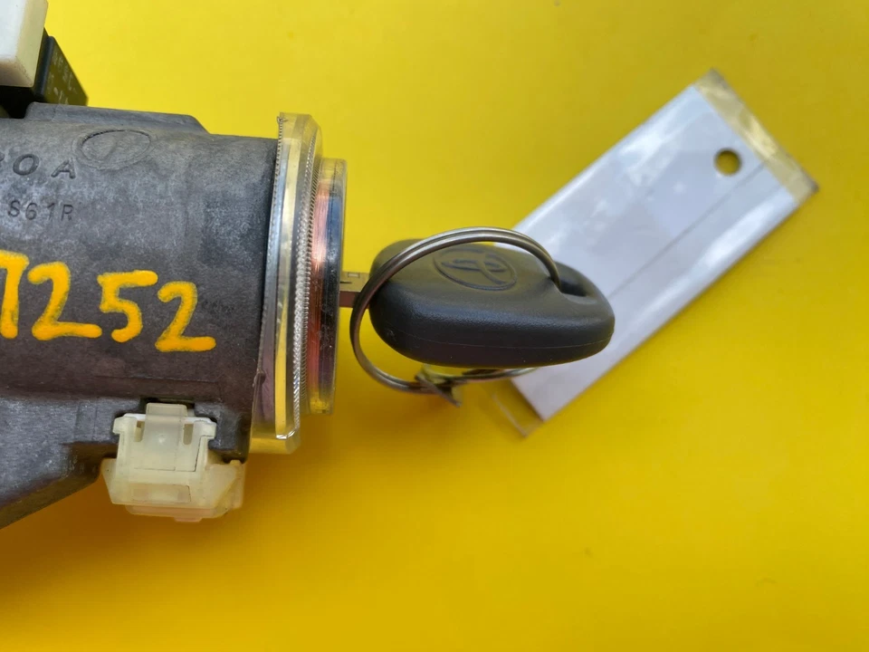 Toyota Camry 2015-2017 interruptor de encendido bloqueo con cilindro de llave OEM 89782-0E010 Foto 2 de 4