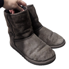 Uggs Classic Short Boots 5251 Dark Brown Suede Shearling Lined Kids Girls Size 4