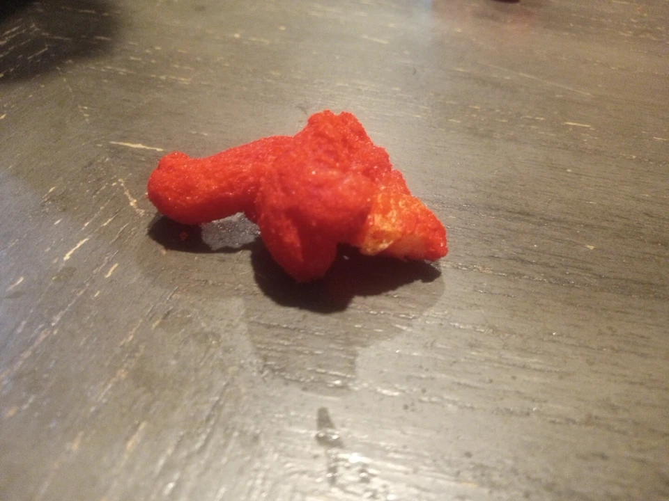 RARO Cheeto Puff Par con forma de Dinosaurio / Monstruo del Lago Ness Nessie NUEVO Foto 4 de 4