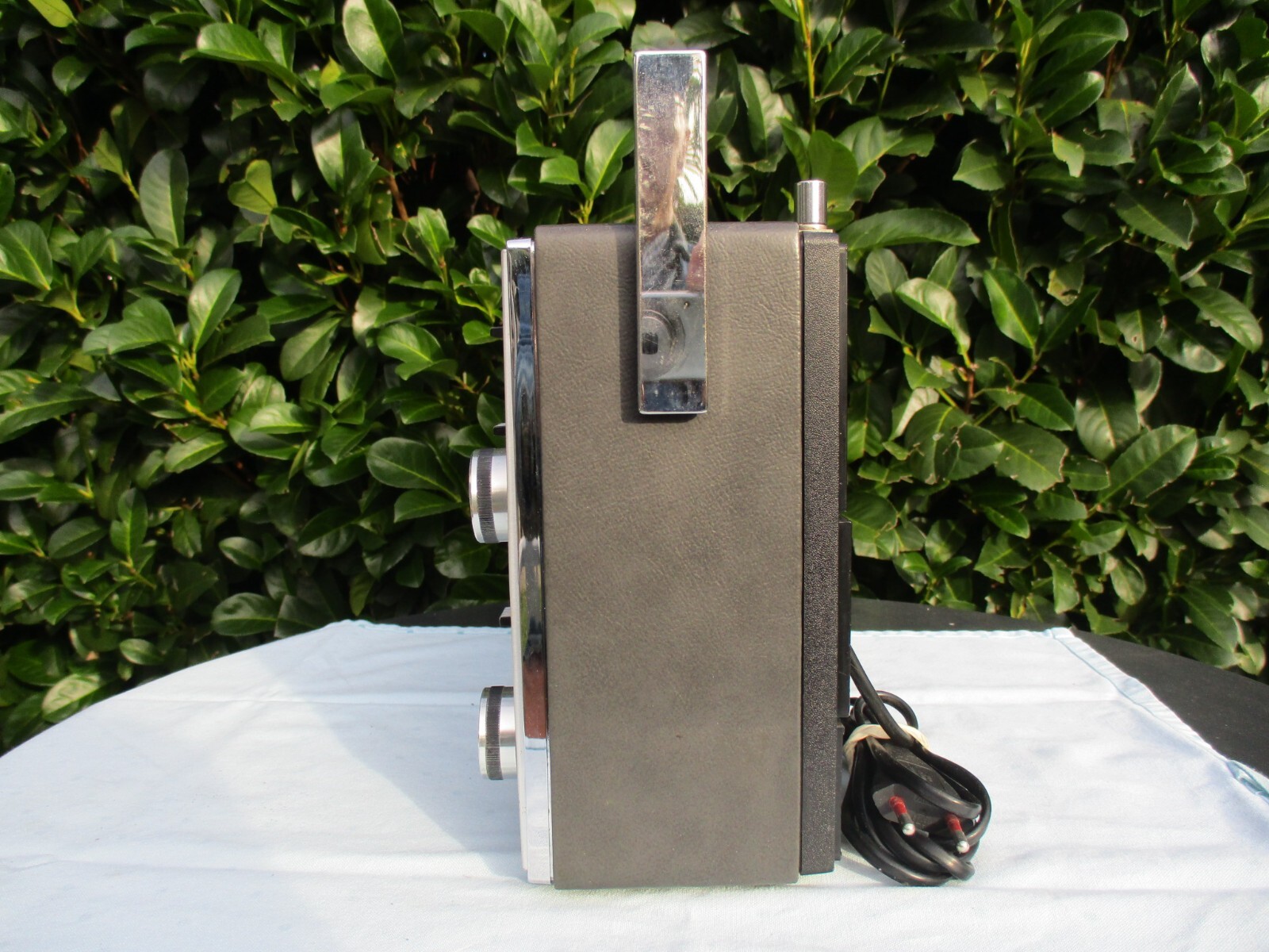 NORDMENDE TRANSIT EXACT, transistor radio, suitcase radio! MINT