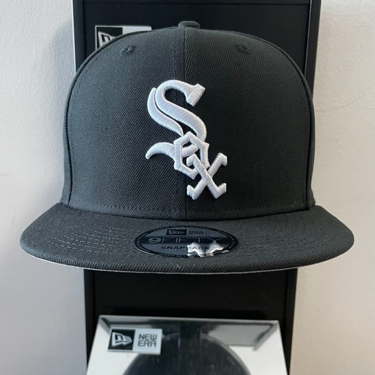 MLB - Chicago White Sox 9FIFTY Adjustable Snap-Back New Era Cap
