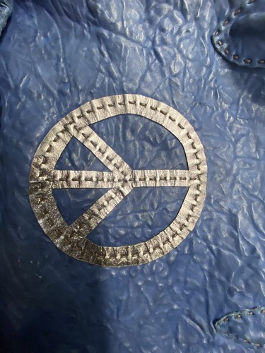 Nuova borsa Carla Mancini blu navy nera punto segno pace morbida pelle di vitello - Foto 3 di 8