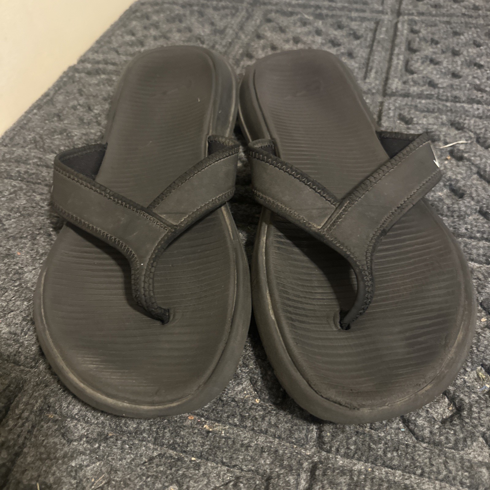 Nike Celso Men's Size 11 Thong Flip Flops Black White