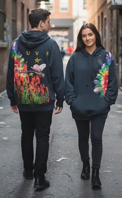 NWOT RARE TRAVIS SCOTT CACTUS JACK ASTROWORLD EUROPE 2019 TOUR HOODIE, LARGE