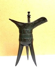 CHINESE JIA WINE CEREMONIAL VESSEL, TRIPOD LEGS, HANDLED, BRONZE, 3D DESIGN