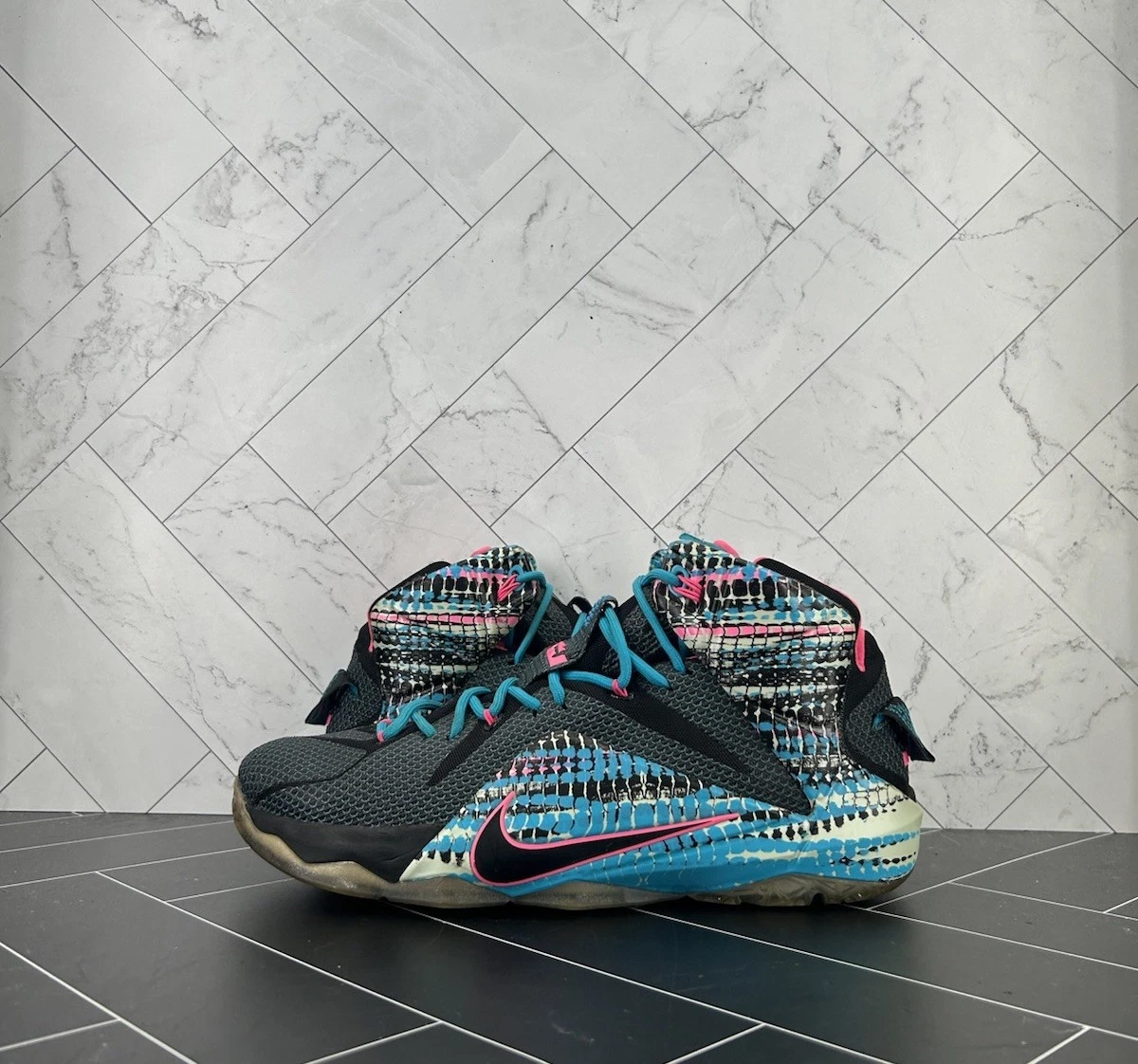 Nike LeBron 12 23 Chromosomes for Sale | Authenticity Guaranteed