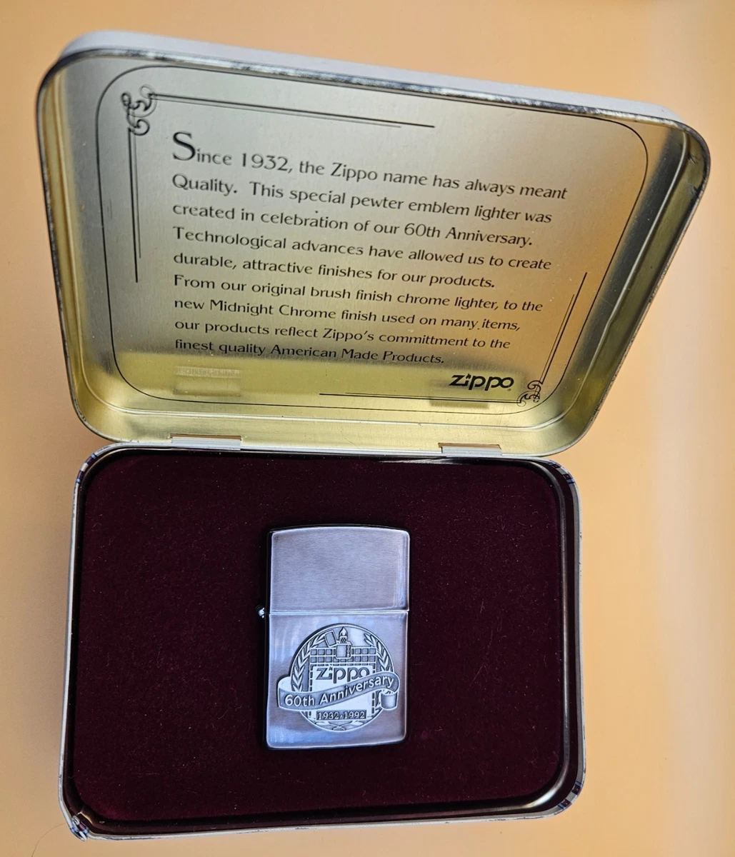 170590 現状品 ZIPPO ジッポ Rk3  60th Anniversary 1932-1992 1992年 ★動作未確認★ シルバー　いぶし銀 [1000023021883] ZIPPO/ジッポー 60th Anniversary/60周年記念モデル ロゴ メタル貼り