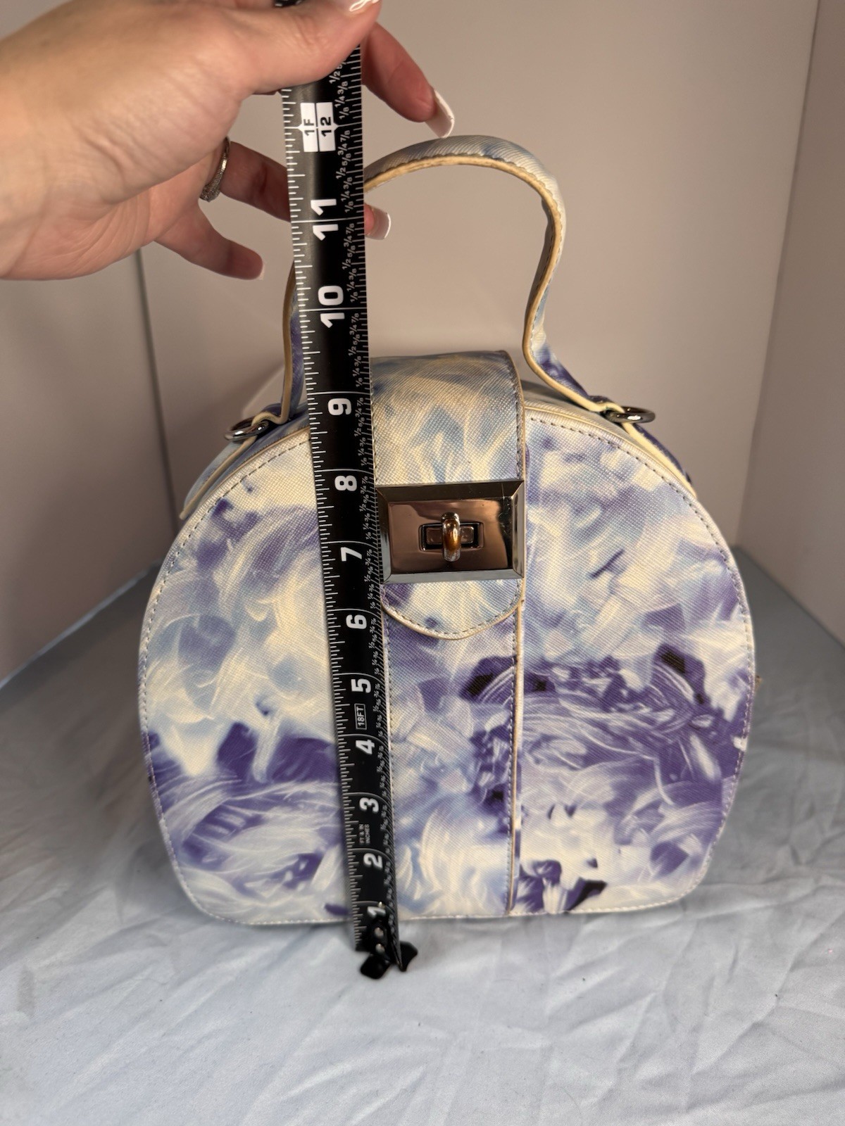 Disney’s Cinderella Snob Essentials Crossbody Bag… - image 14