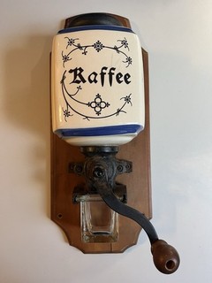 Wandkaffeemühle Alt Mechanisch aus Nachlass