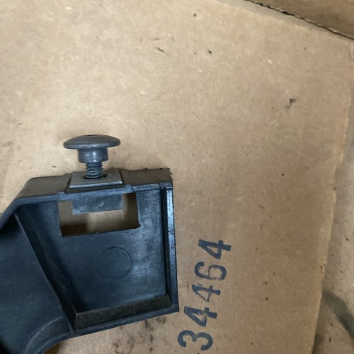 AUDI R8 2014 2015 sensor parachoques trasero soporte de montaje amortiguador de impacto central 1424 - Imagen 6 de 13