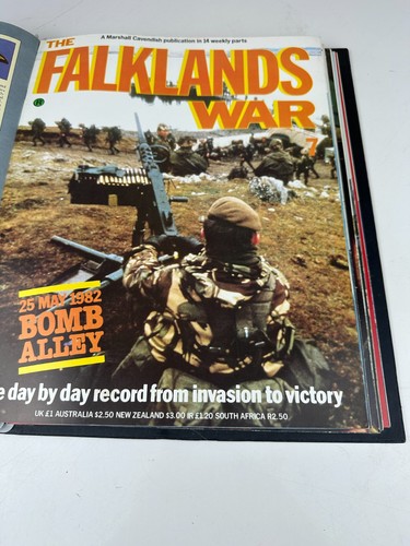 The Falklands War Marshall Cavendish 1983 Full set of Magazines 1-14 In Binder - Picture 8 of 17