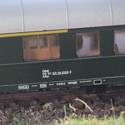 Roco N 24396 Eilzugwagen 50 81 37-14 002-2 ABp der ÖBB 1-2 Kl. in OVP/2519 | Zustand: Gebraucht