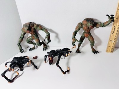 Hunter & Chimera Resident Evil (1998 Toybiz) Action Figure Lot | eBay