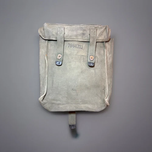 Vietnam Era Military Vehicle Maintenance Document Pouch 7961712 Korean War WW2!