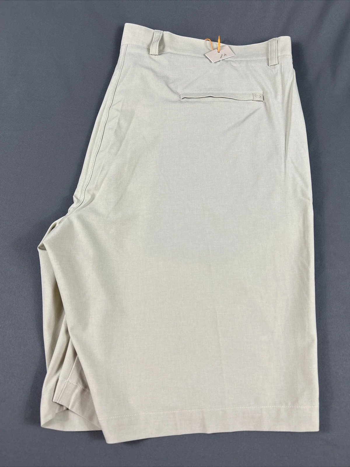 Peter Millar Golf Shorts Crown Sport Shackleford Hybrid 42 x 9 Beige SND PenMark