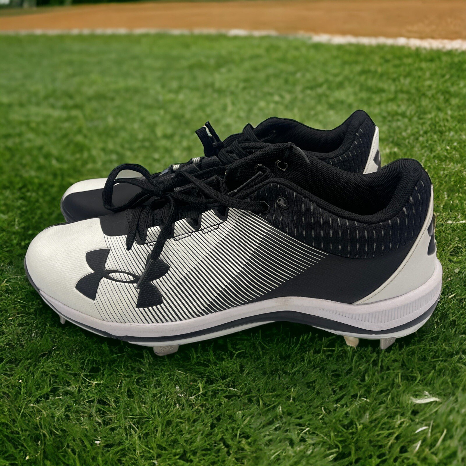 UNDER ARMOUR НОВЫЕ мужские бейсбольные бутсы IGNITE LOW ST из металла Черного и белого цвета 7190₽