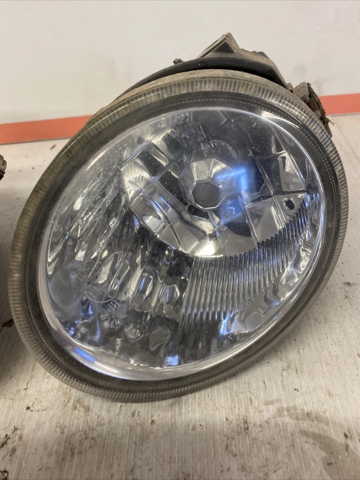 Subaru 2006-2009 Outback Legacy par de luces antiniebla delanteras 11420791 Foto 3 de 4