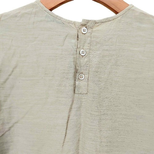 Giorgio Armani Top Blouse Women 44/10 Beige Silk Long Sleeve Curvy Hem Italy - Picture 4 of 10