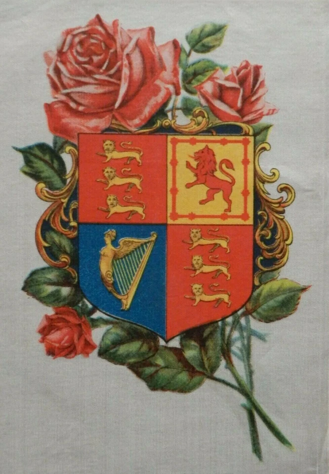 SHIELD OF ARMS OF GREAT BRITAIN AND ROSES 1914 Imperial Tobacco PREMIUM SILK  - Image 2 of 2