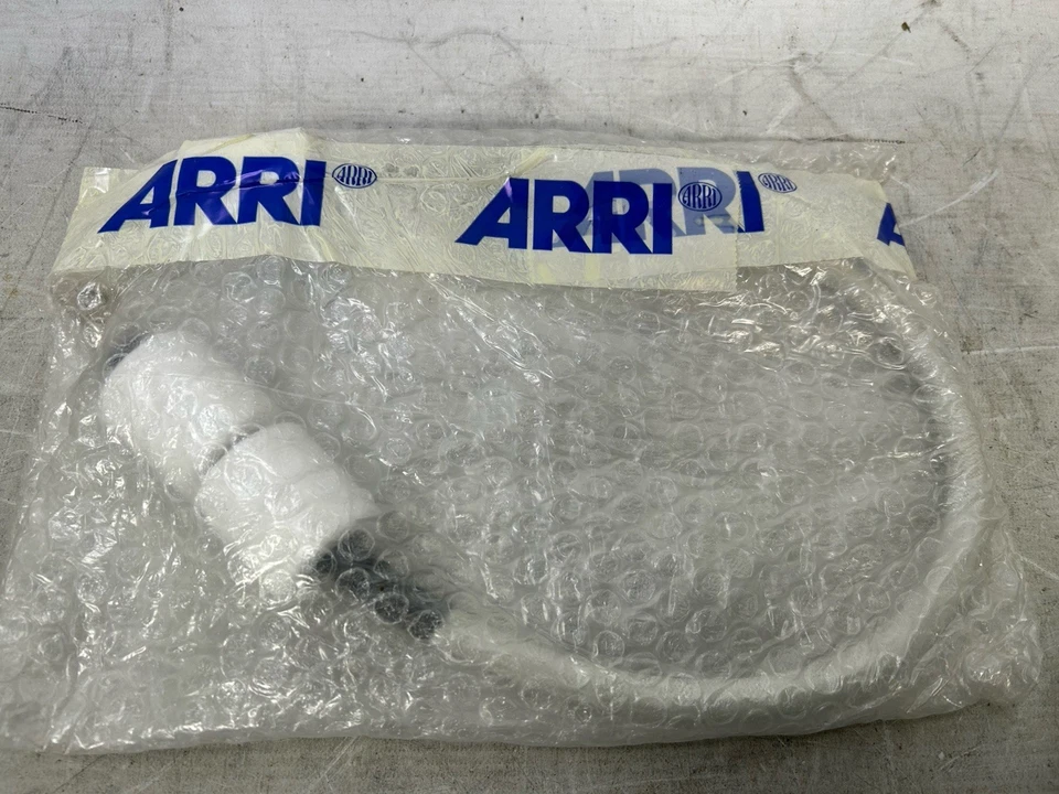 ARRI Daylight 18/12 HMI Replacement Part – AD 18/12 – H.T. cable L4.71037.E - Image 4 of 4