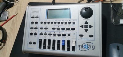 Ketron Midjay v1 with Vocalizer